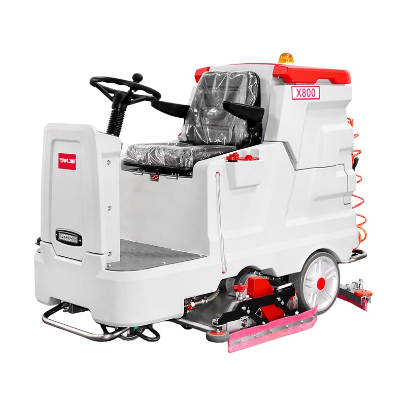 青岛坦洁驾驶式洗扫一体机X800