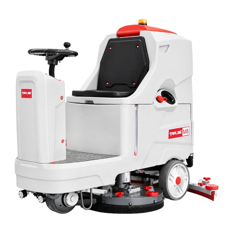 青岛坦洁驾驶式洗地机M8
